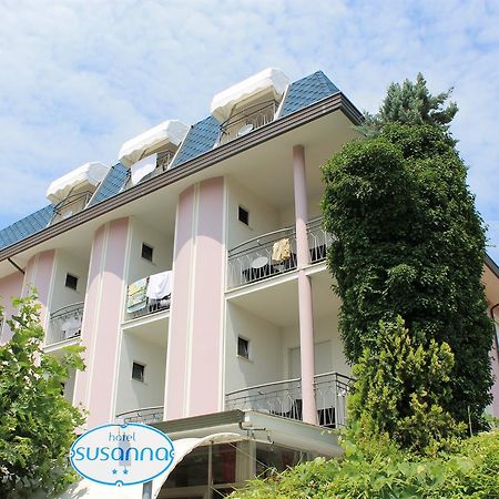 Hotel Susanna リミニ エクステリア 写真